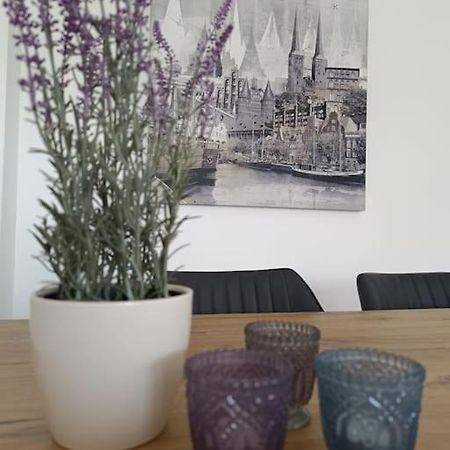 Strandnahe Ferienwohnung ทิมเมนดอร์เฟอร์ ชตรันด์ ภายนอก รูปภาพ