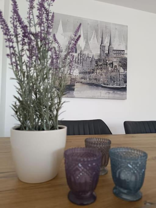 Strandnahe Ferienwohnung ทิมเมนดอร์เฟอร์ ชตรันด์ ภายนอก รูปภาพ