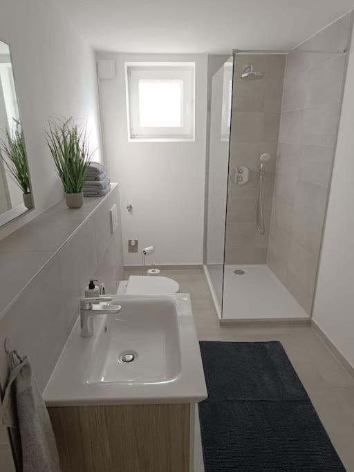 Strandnahe Ferienwohnung ทิมเมนดอร์เฟอร์ ชตรันด์ ภายนอก รูปภาพ